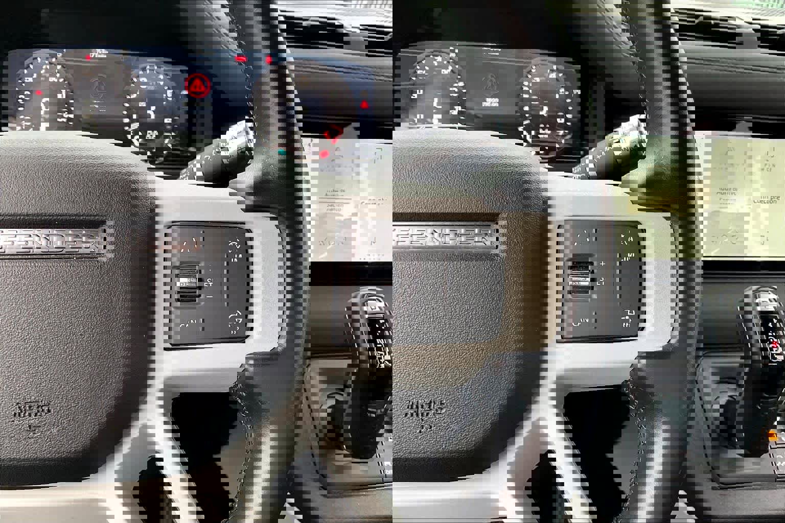 Used 2022 Land Rover Defender 110 SE image 21