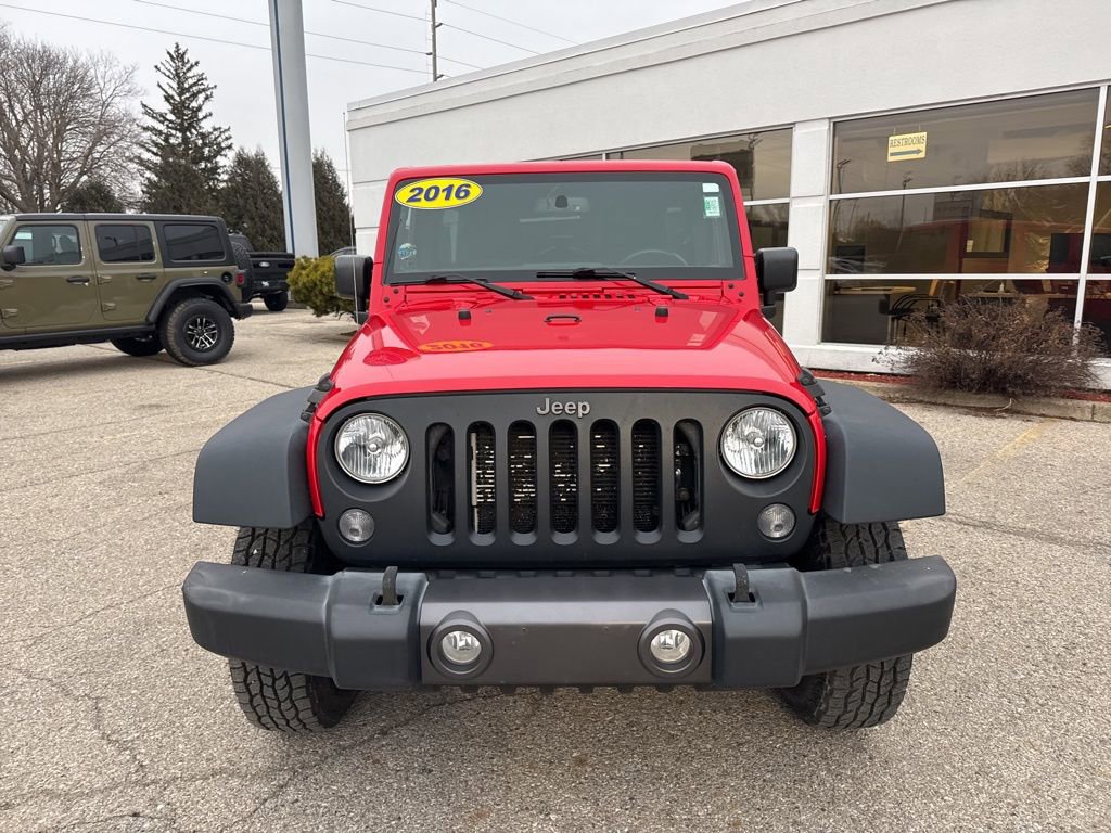 Used 2016 Jeep Wrangler Unlimited Sport image 5