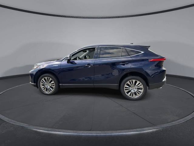 Used 2021 Toyota Venza XLE w/ Softex Package AWD/4WD image 5