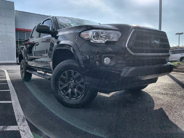 Certified 2023 Toyota Tacoma SR5 w/ SR5 Appearance Package RWD image 2