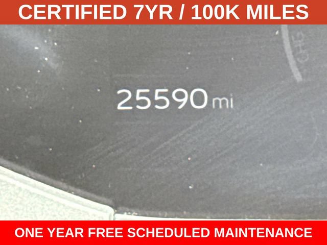 Used 2023 Toyota Prius XLE FWD image 28