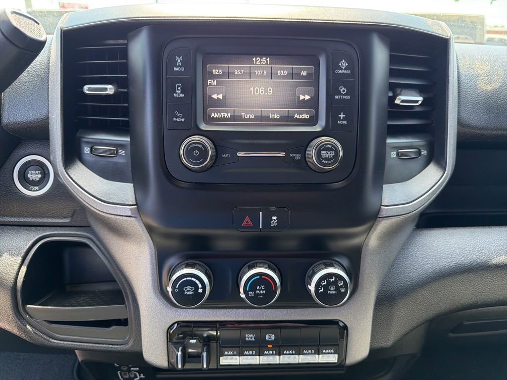 Used 2024 RAM 3500 Tradesman w/ Chrome Appearance Group AWD/4WD image 36