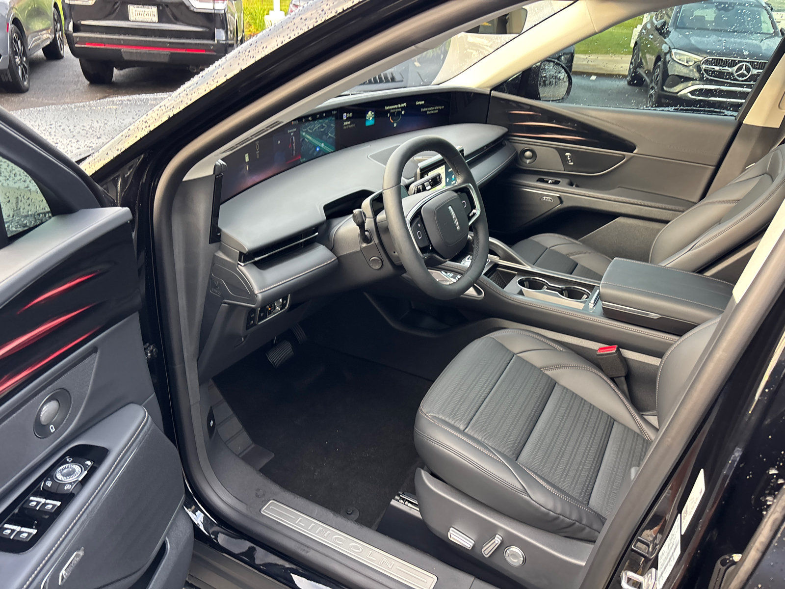 New 2026 Lincoln Nautilus Reserve w/ Jet Appearance Package AWD/4WD image 26