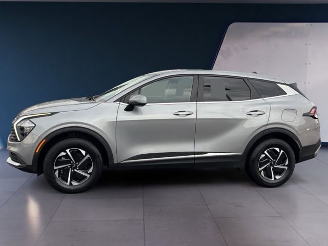 Certified 2023 Kia Sportage LX image 2