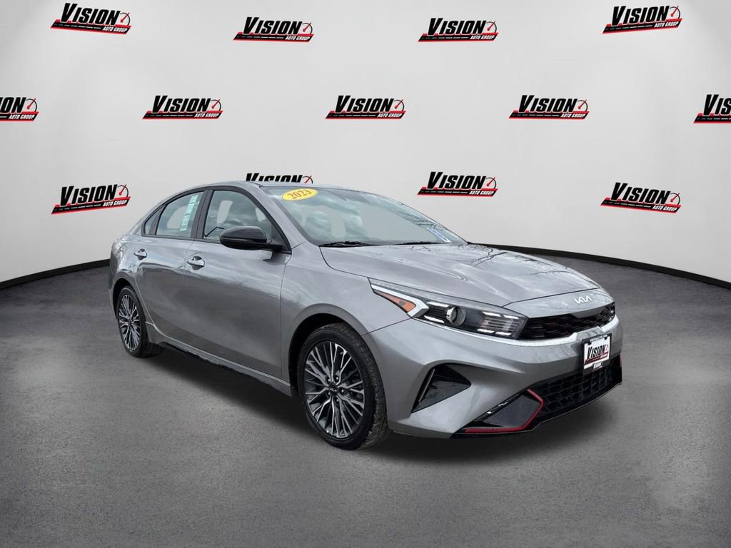 Certified 2023 Kia Forte GT-Line image 3