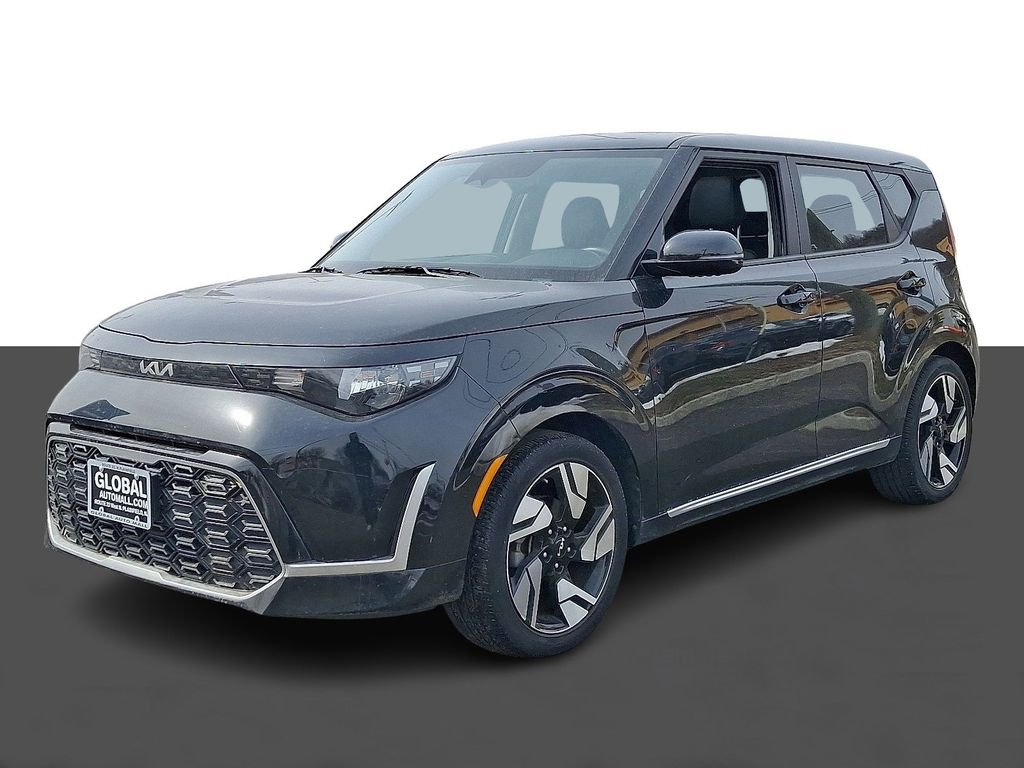 Used 2023 Kia Soul GT-Line image 3