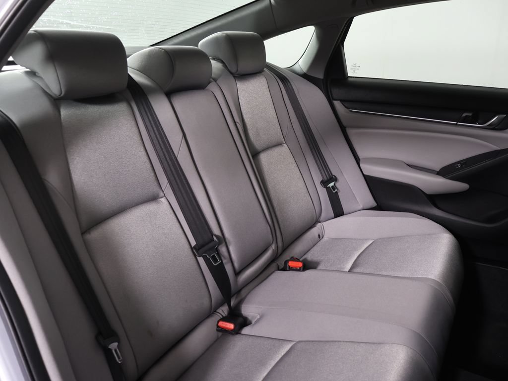 Used 2020 Honda Accord EX image 31