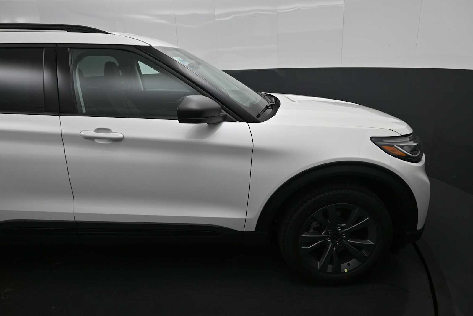 New 2026 Ford Explorer Active w/ Active Comfort Package AWD/4WD image 11