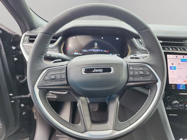 New 2025 Jeep Grand Cherokee Limited image 10