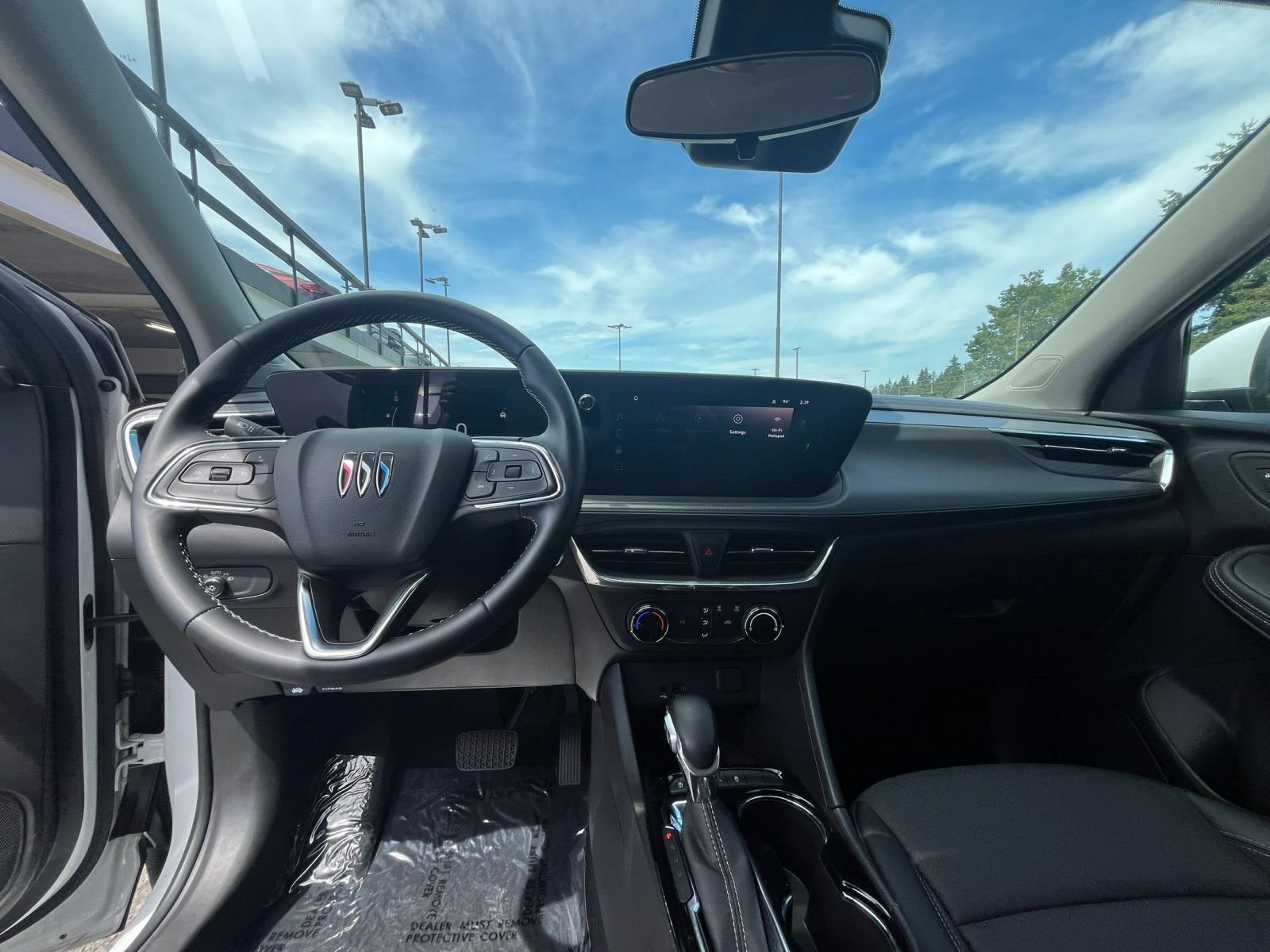 Used 2025 Buick Encore GX Preferred FWD image 33