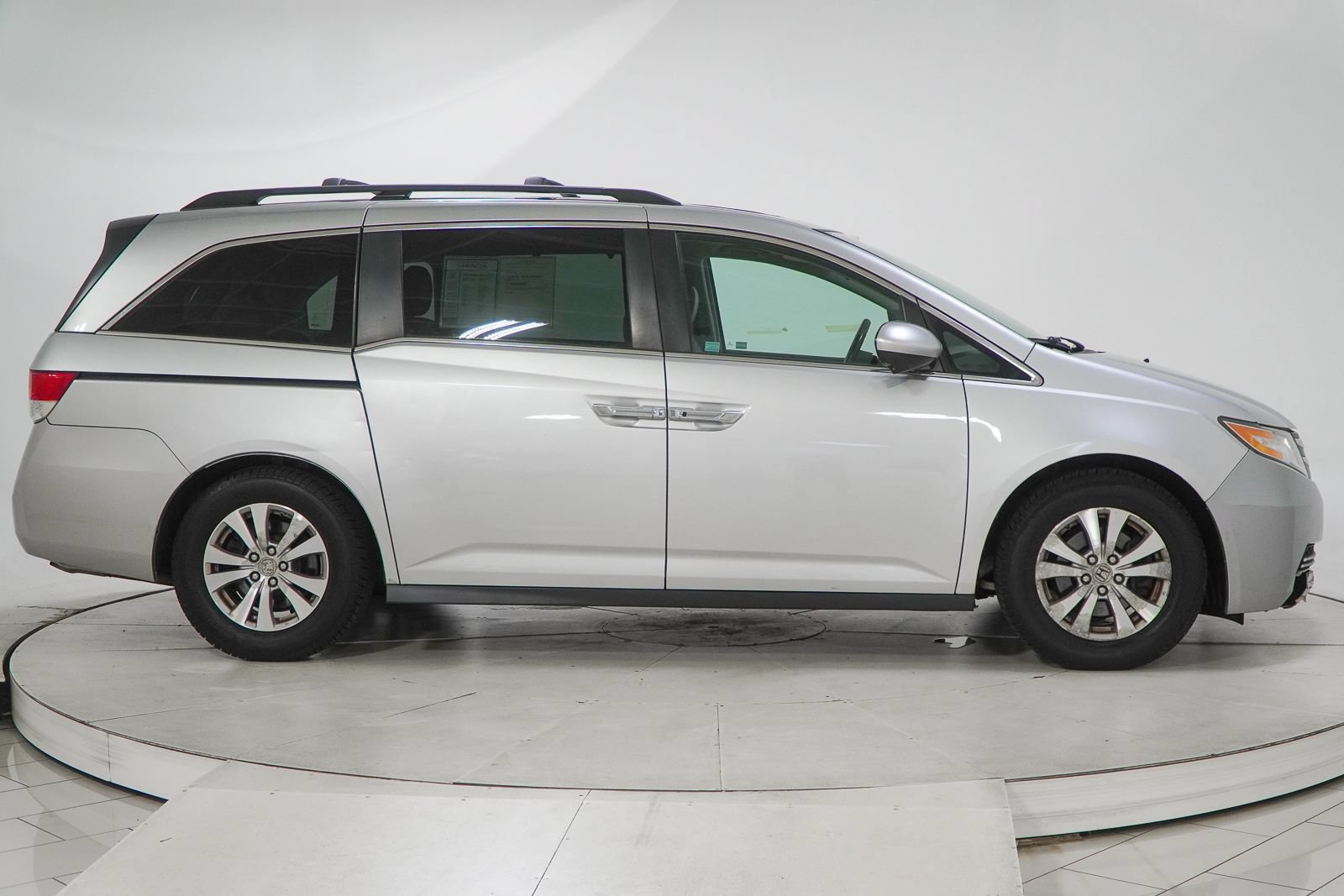 Used 2015 Honda Odyssey EX-L image 14