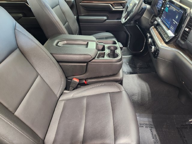 Used 2024 Chevrolet Silverado 1500 LT w/ Leather Package RWD image 20