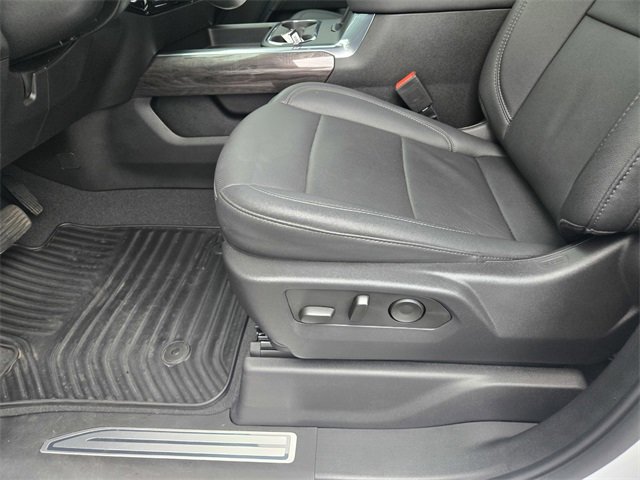 Used 2024 Chevrolet Silverado 2500 LTZ w/ LTZ Convenience Package image 25