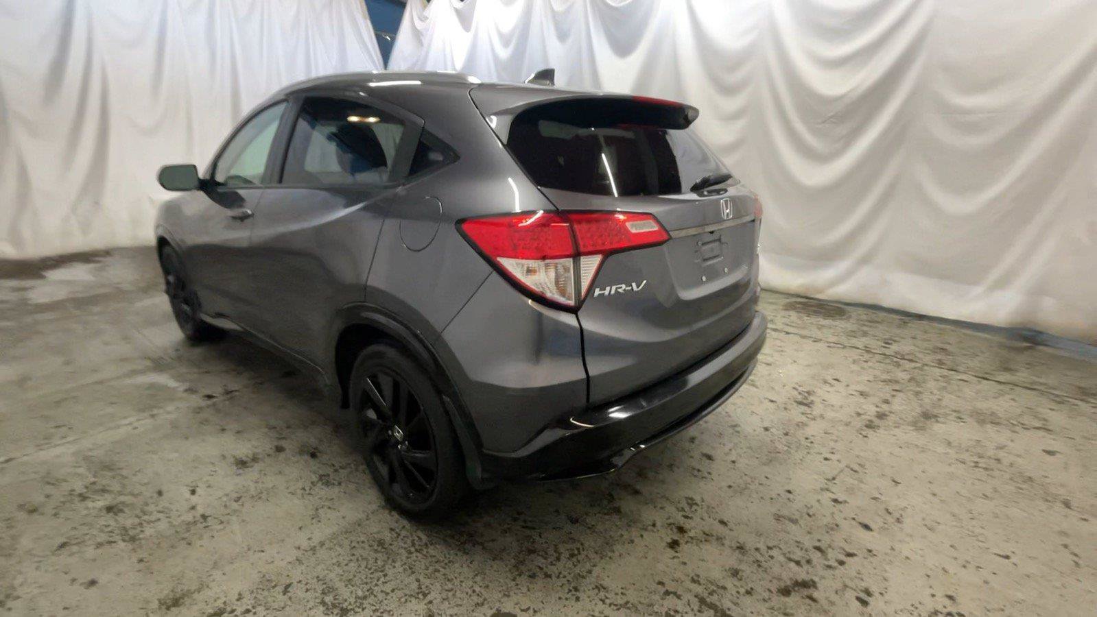 Used 2021 Honda HR-V Sport image 9