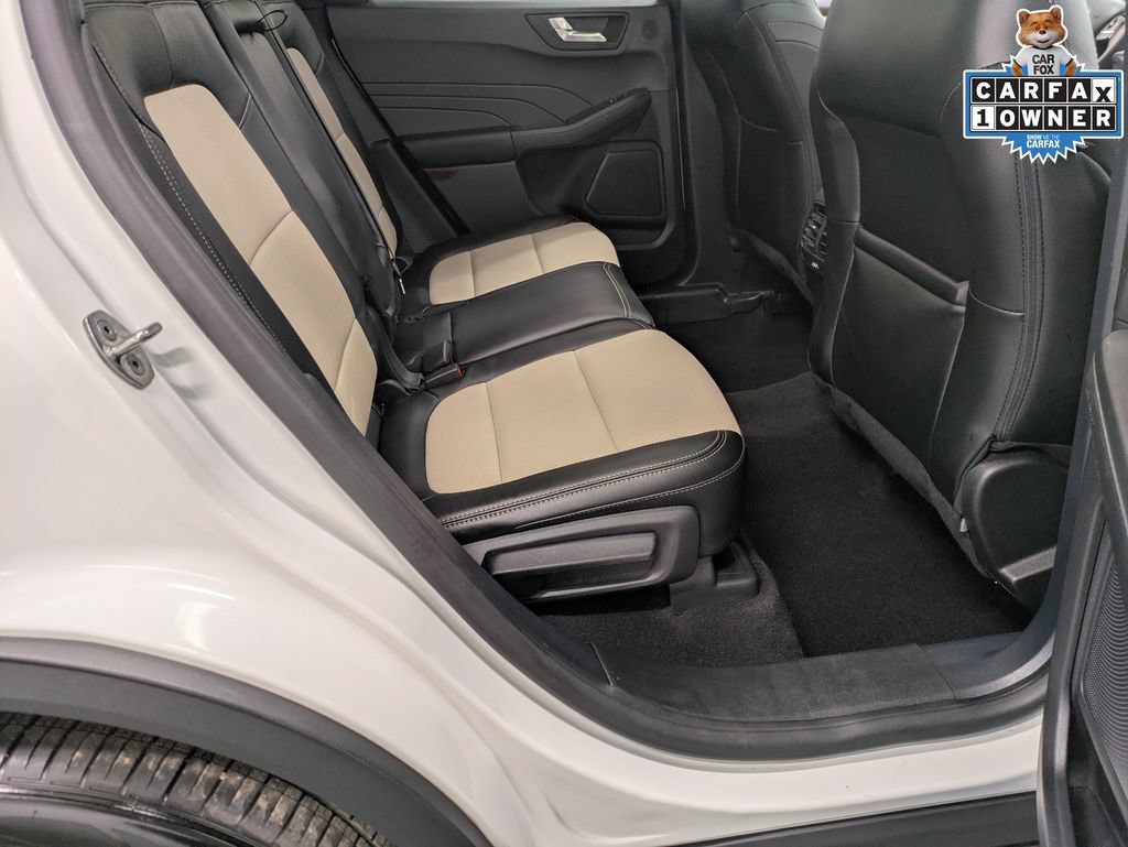 Used 2022 Ford Escape Titanium w/ Titanium Elite Package AWD/4WD image 27