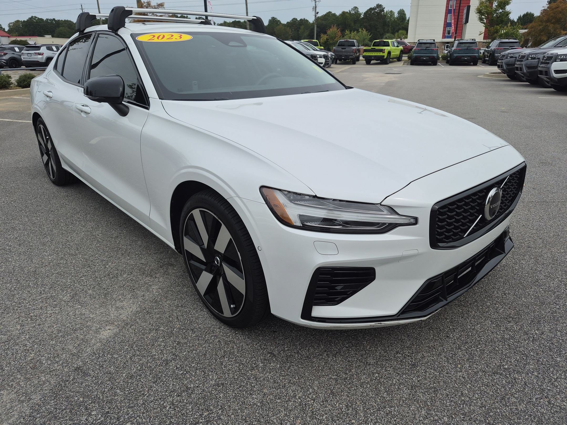 Used 2023 Volvo S60 T8 Plus w/ Climate Package AWD/4WD image 10