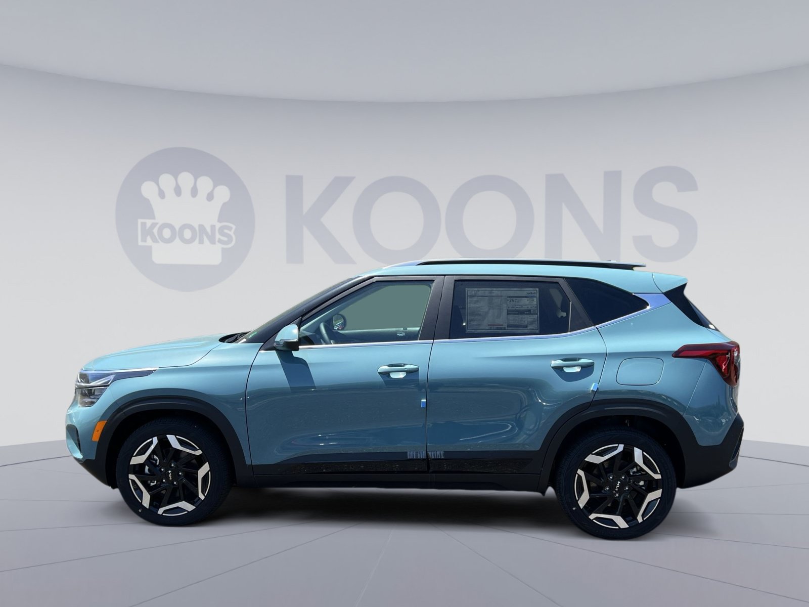 New 2026 Kia Seltos SX w/ SX Sunroof Package AWD/4WD image 2