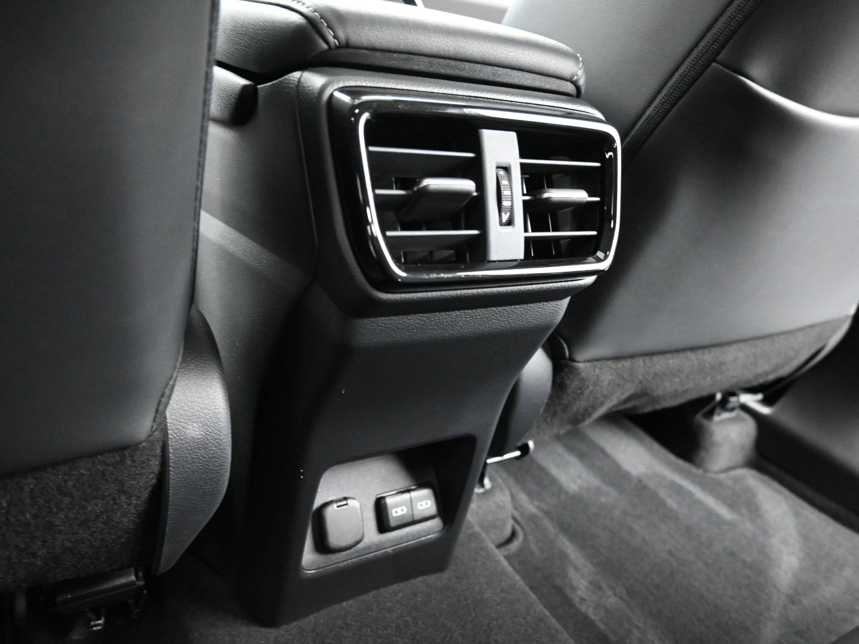 Used 2025 Lexus NX 350h AWD w/ Cold Area Package image 16