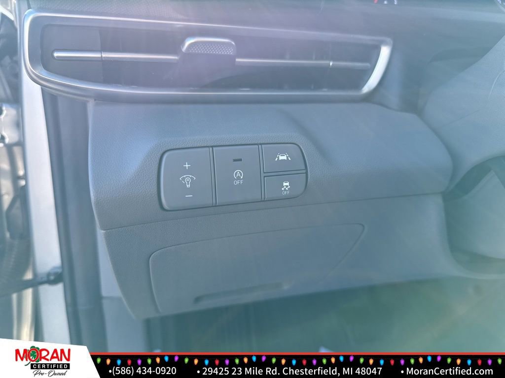 Used 2021 Hyundai Elantra SE image 12