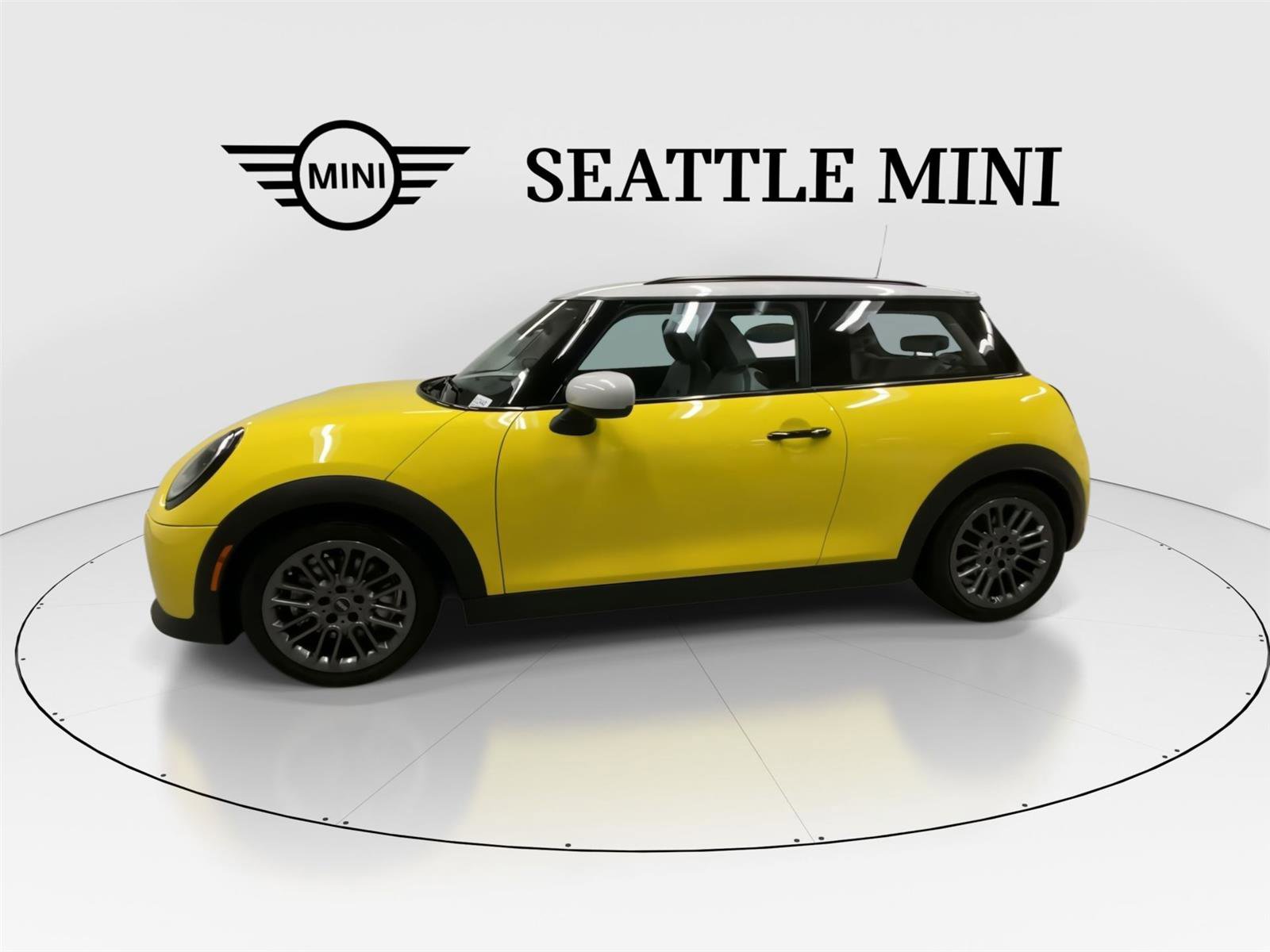 Certified 2025 MINI Cooper S image 6