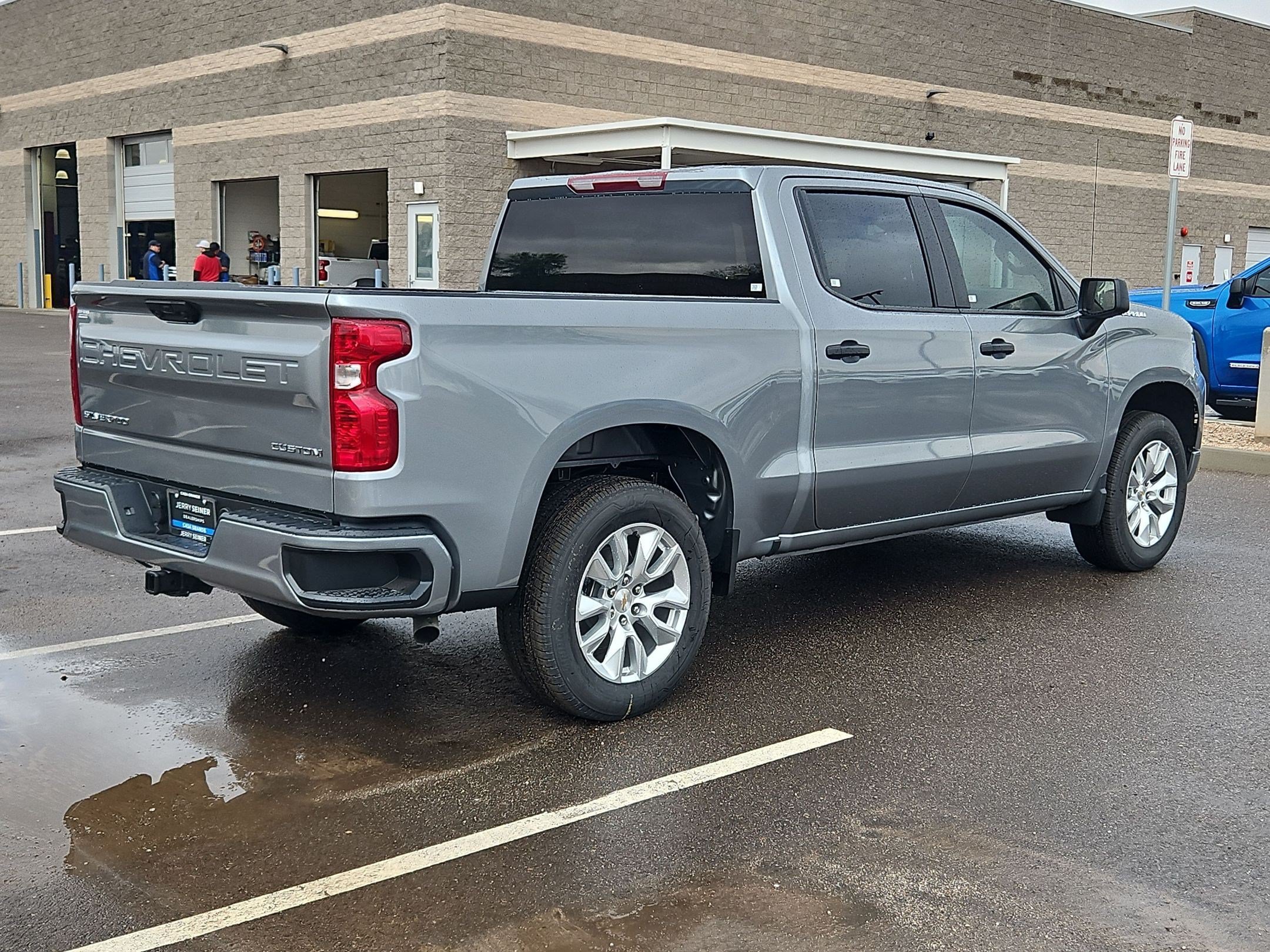 New 2026 Chevrolet Silverado 1500 Custom RWD image 8