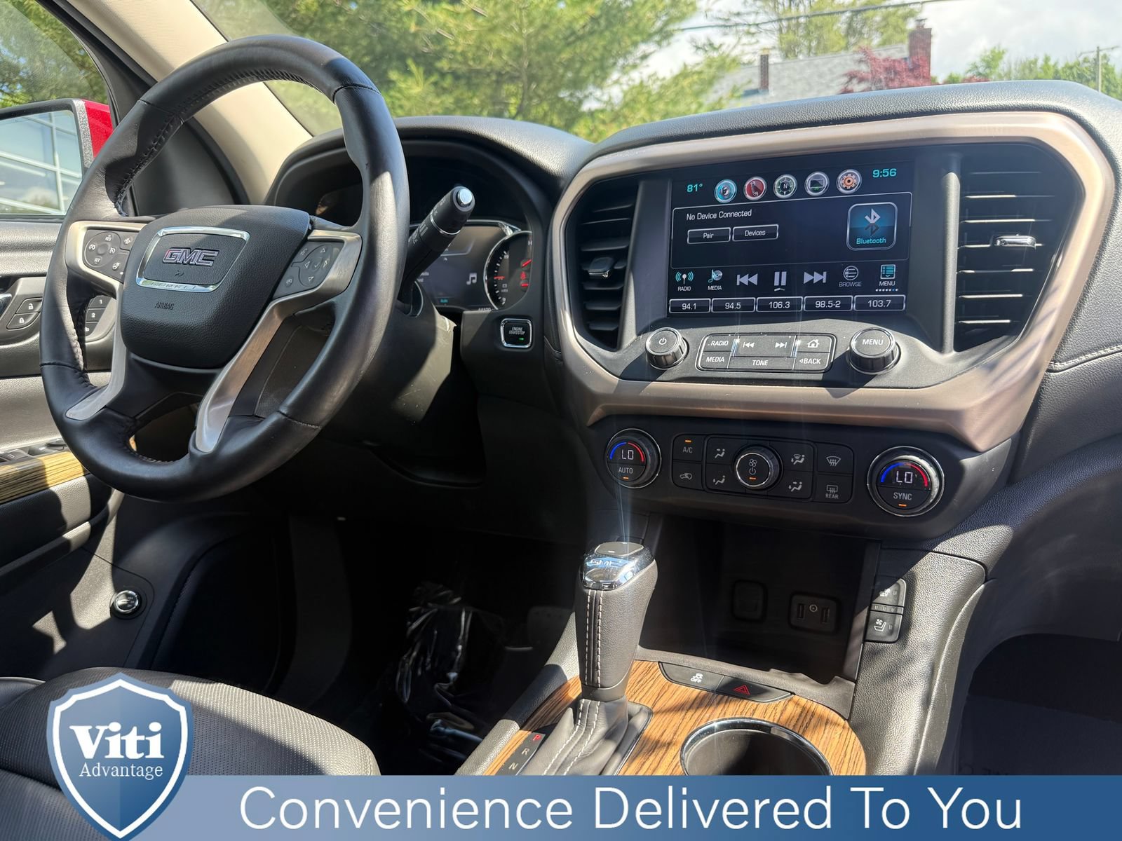 Used 2017 GMC Acadia Denali w/ Technology Package AWD/4WD image 32