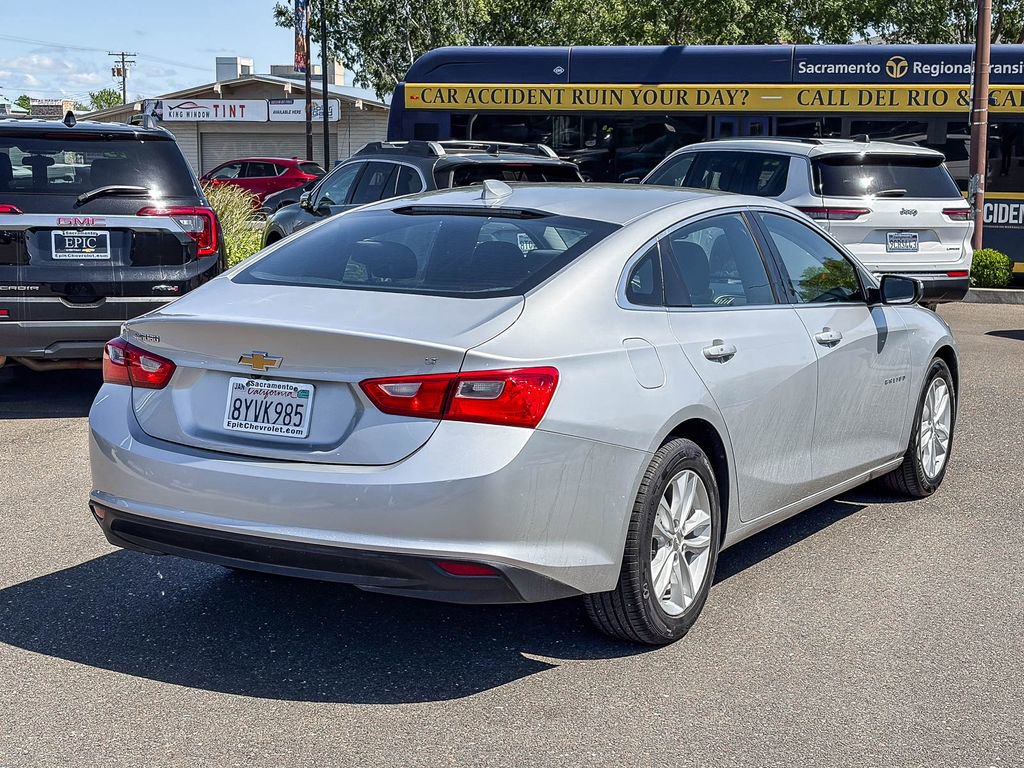 Used 2018 Chevrolet Malibu LT image 4