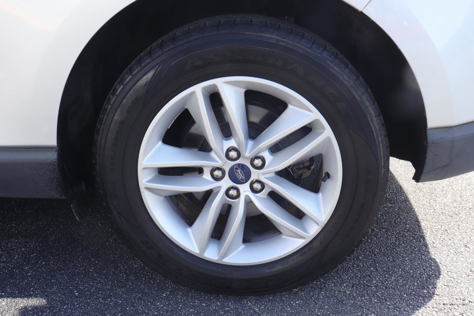 Used 2018 Ford Edge SEL w/ Equipment Group 201A image 39