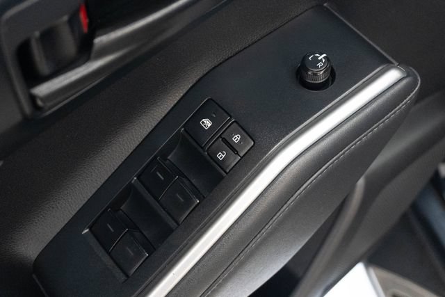 Used 2022 Toyota Highlander L FWD image 18
