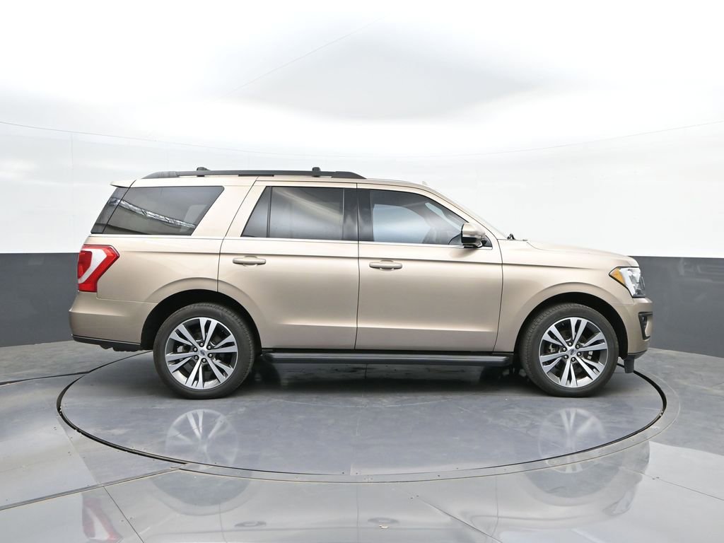 Used 2020 Ford Expedition XLT w/ Equipment Group 201A RWD image 24
