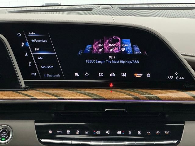 Used 2022 Cadillac Escalade Sport Platinum w/ Heavy-Duty Trailer Package image 31