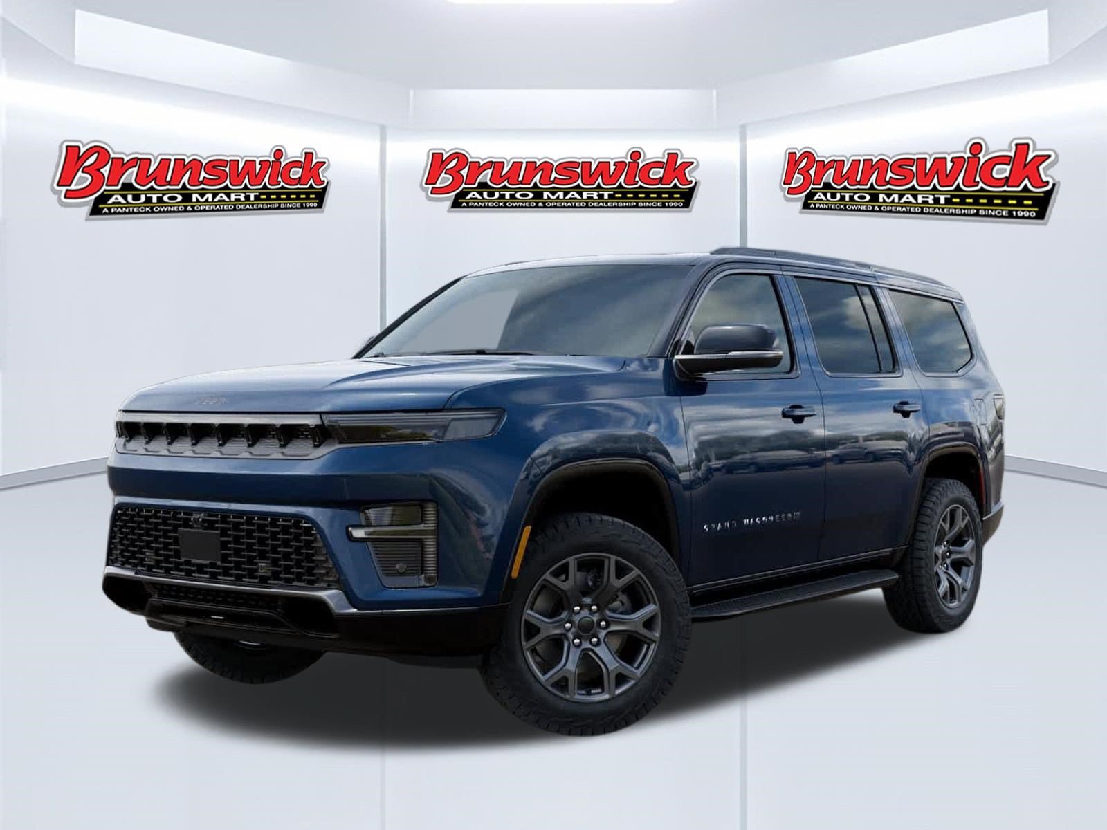 New 2026 Jeep Grand Wagoneer 4WD image 1