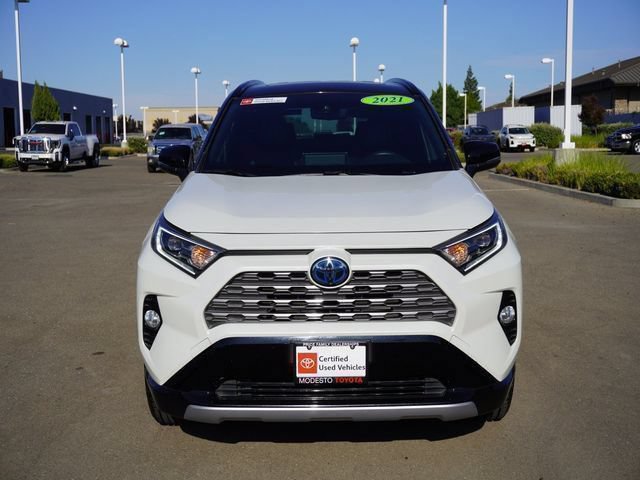 Used 2021 Toyota RAV4 XSE w/ XSE Grade Weather Package AWD/4WD image 7