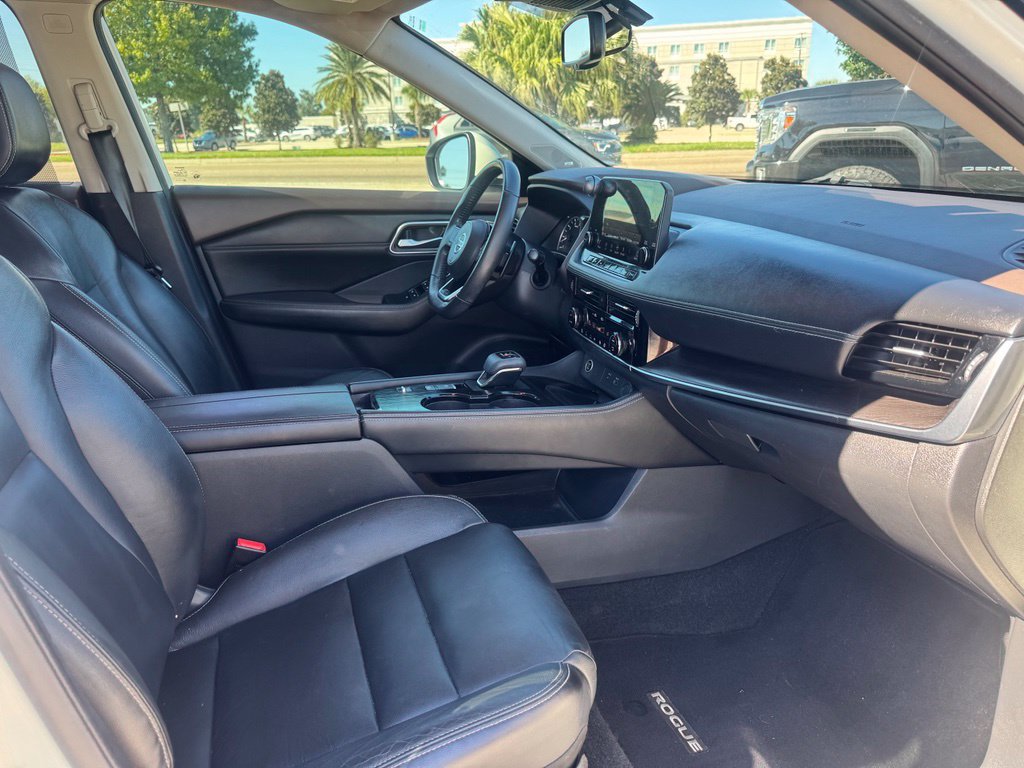 Used 2021 Nissan Rogue SL w/ Premium Package FWD image 11