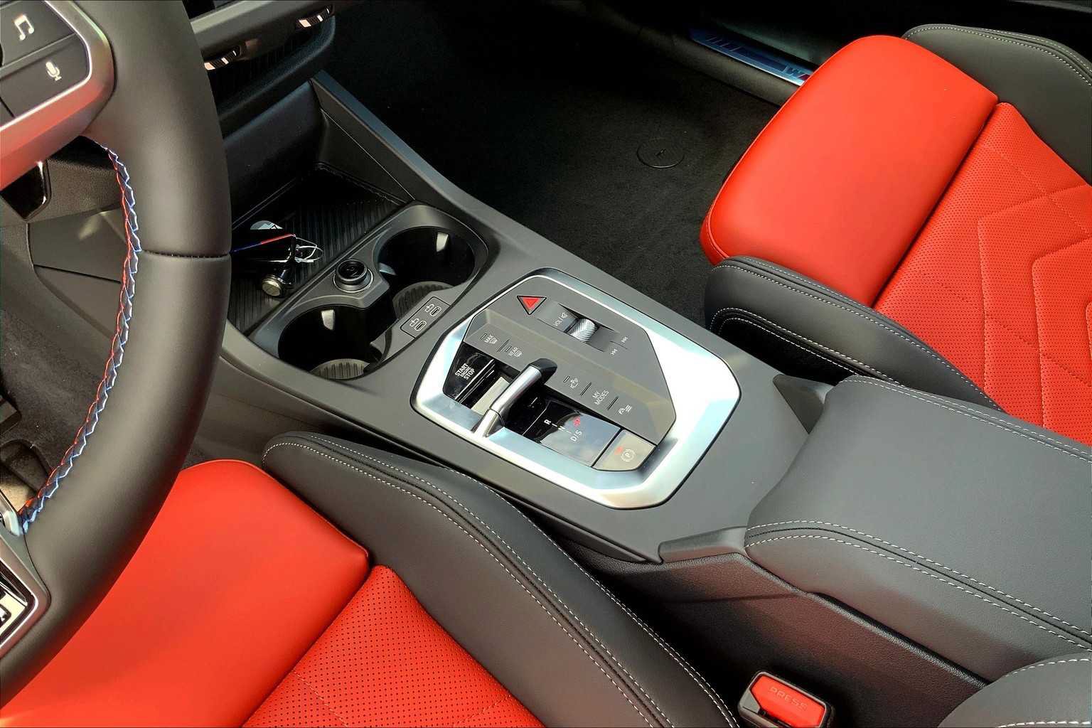 Used 2026 BMW M235i xDrive w/ Technology Package AWD/4WD image 8