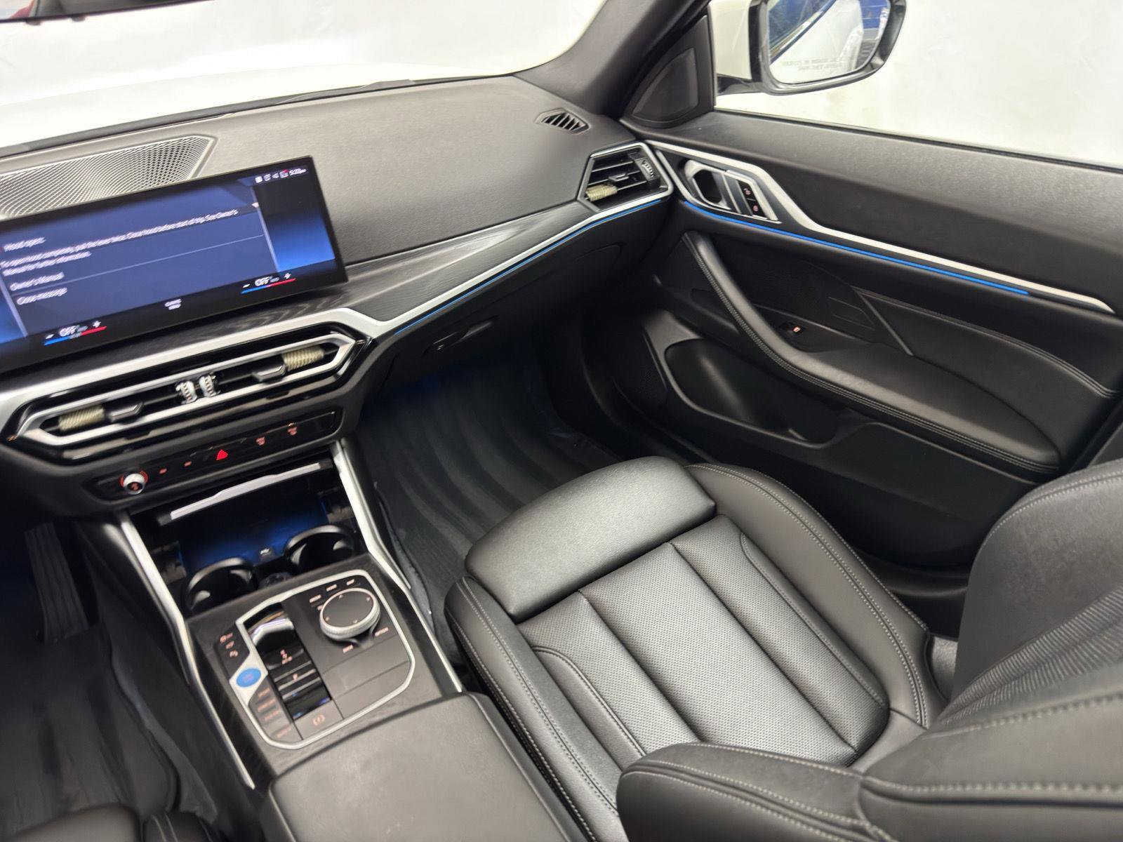 Used 2023 BMW i4 eDrive35 w/ Premium Package image 30