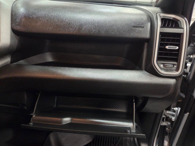 Used 2024 RAM 3500 Tradesman w/ Chrome Appearance Group image 34