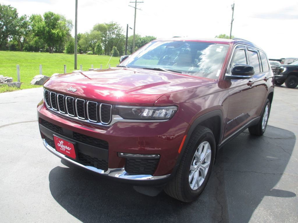 Used 2023 Jeep Grand Cherokee L Limited w/ Luxury Tech Group II AWD/4WD image 11