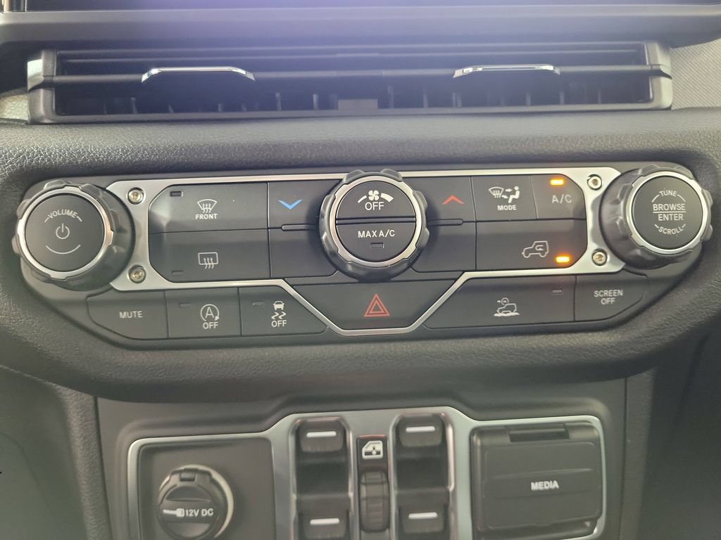 New 2026 Jeep Wrangler Unlimited Sport AWD/4WD image 21