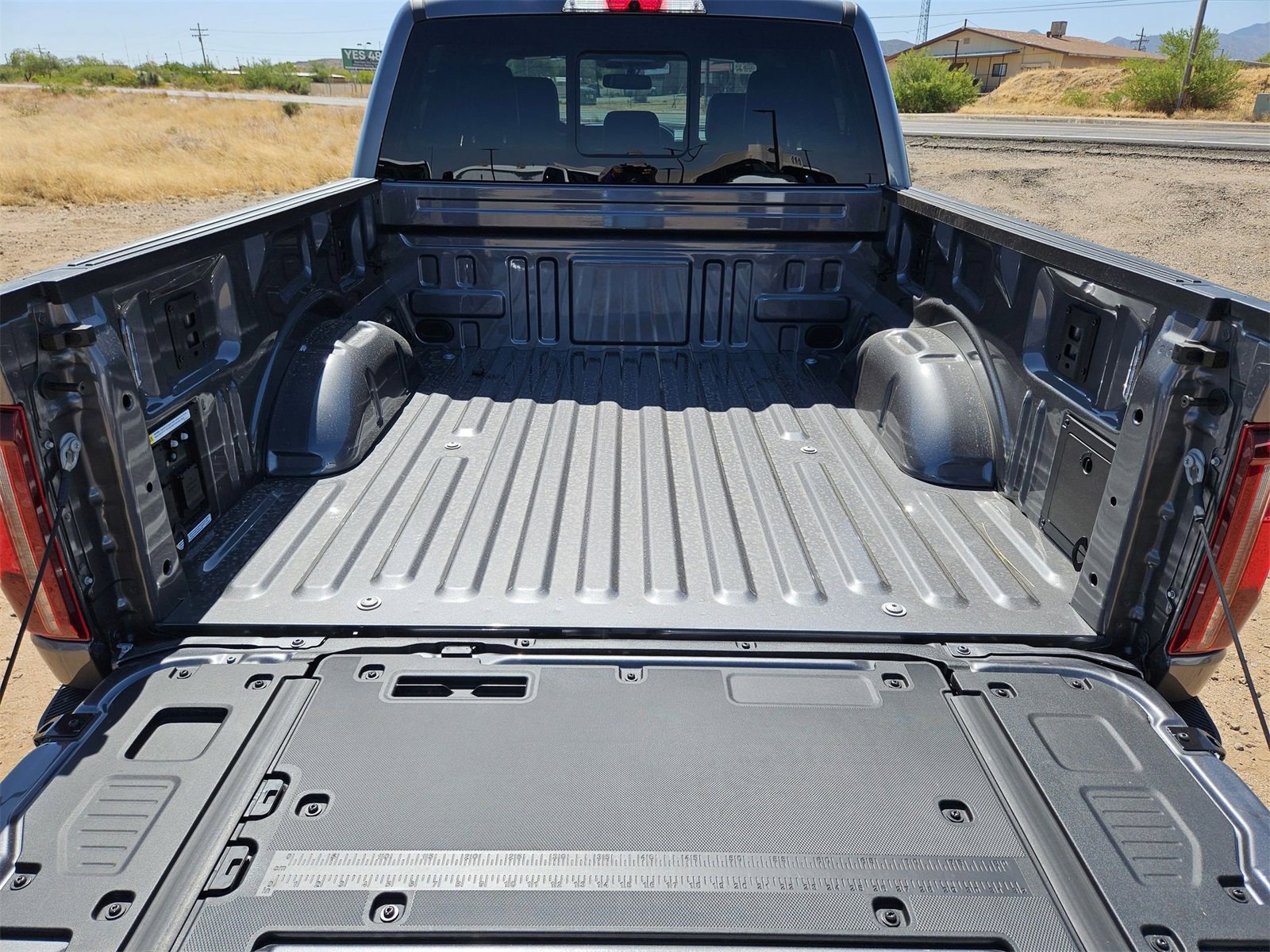 New 2025 Ford F150 Platinum w/ Equipment Group 702A High image 7