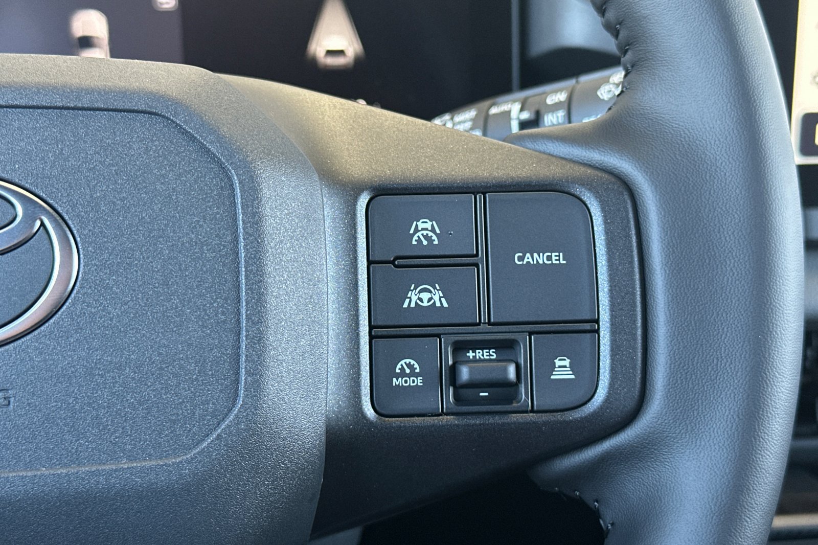 New 2026 Toyota RAV4 SE AWD/4WD image 28