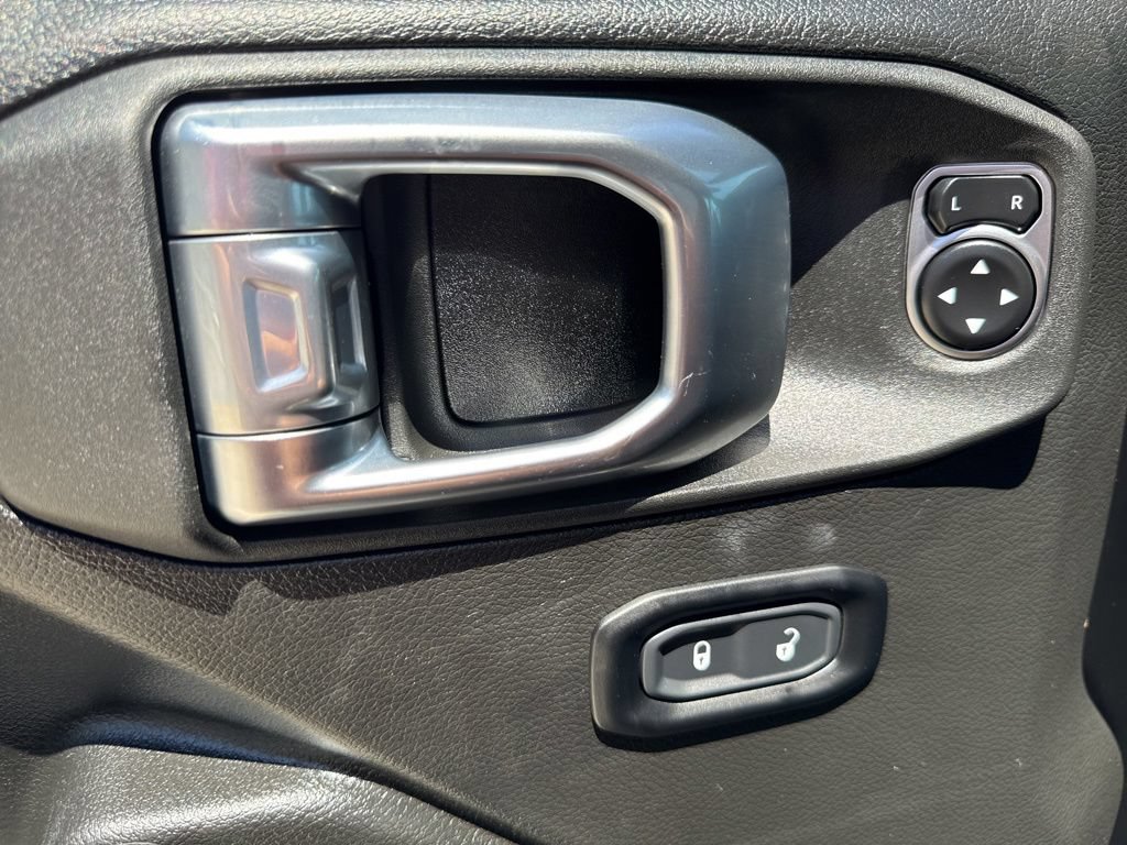 Used 2024 Jeep Gladiator Sport AWD/4WD image 26