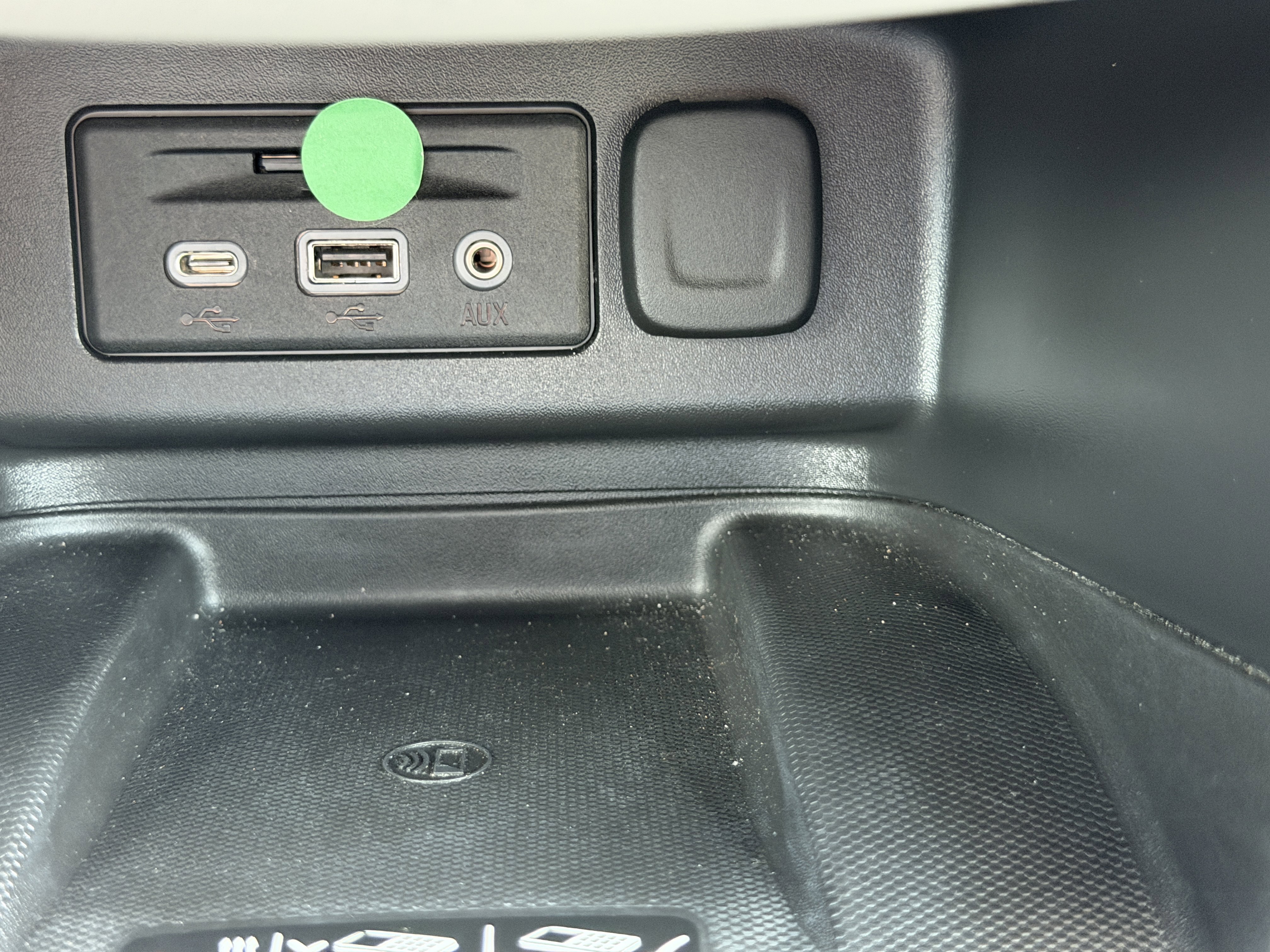 Used 2020 Chevrolet Equinox Premier image 23