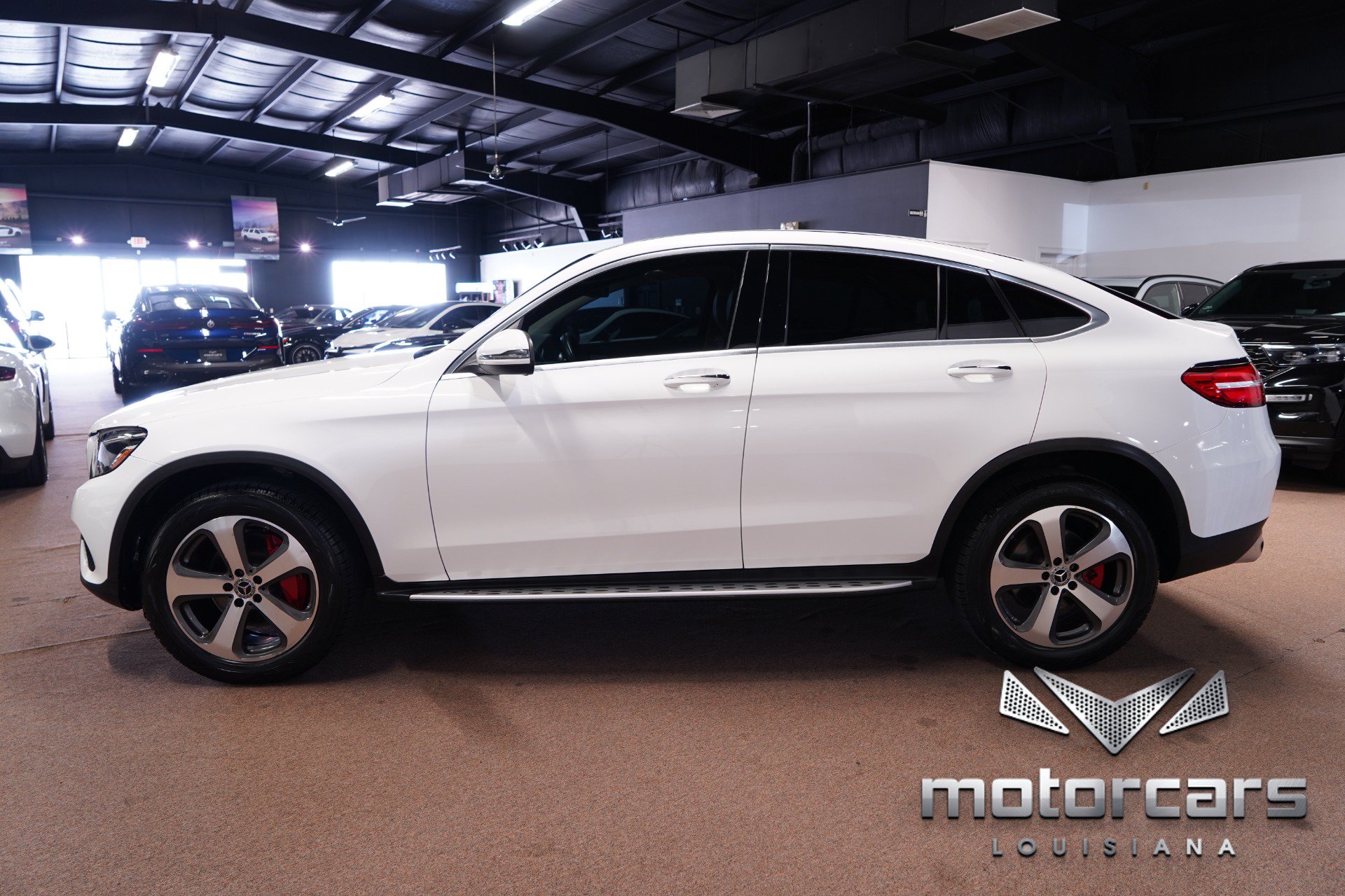 Used 2017 Mercedes-Benz GLC 300 4MATIC Coupe image 4
