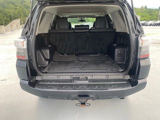 Used 2019 Toyota 4Runner SR5 Premium AWD/4WD image 9