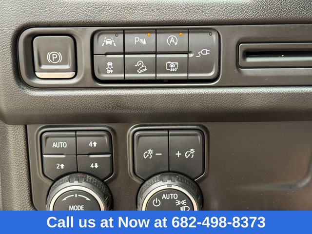 Used 2022 Chevrolet Tahoe Z71 w/ Luxury Package image 25