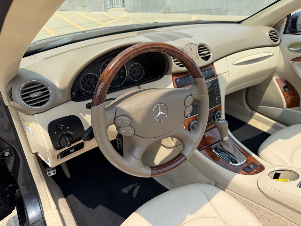 Used 2008 Mercedes-Benz CLK 350 Cabriolet image 19