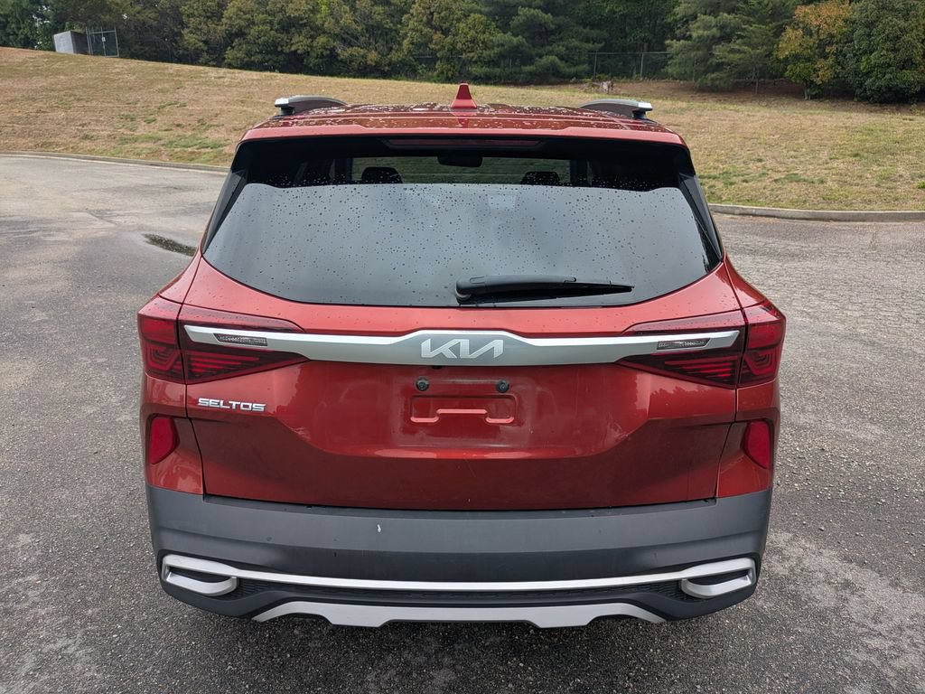 Used 2023 Kia Seltos S AWD/4WD image 5