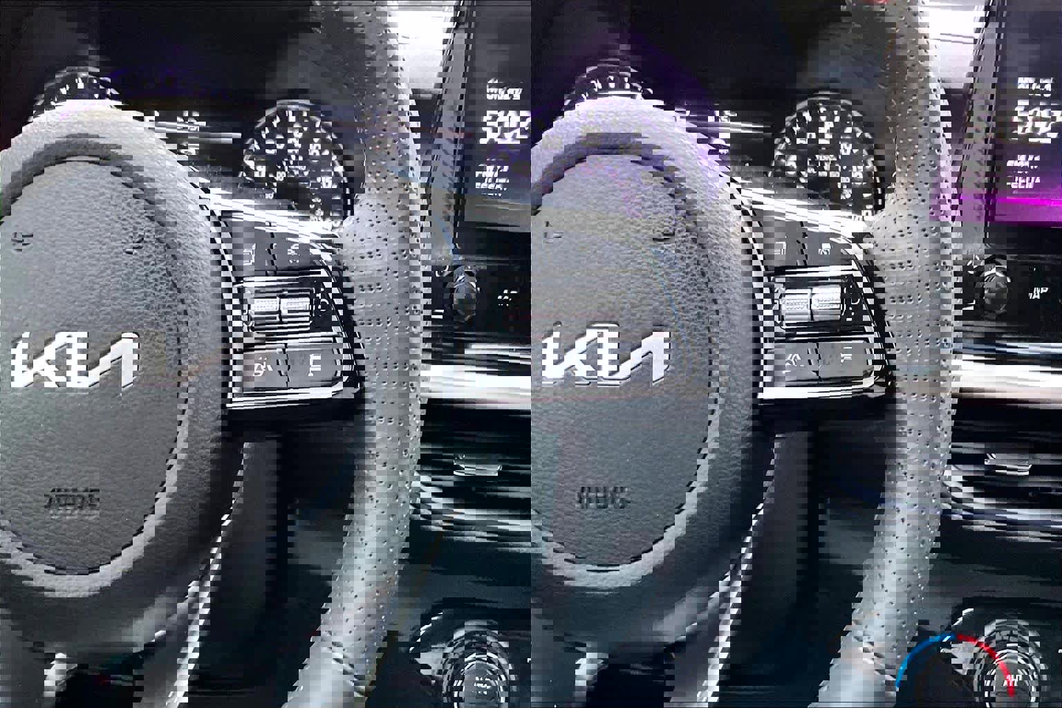 Used 2024 Kia Forte GT-Line image 23