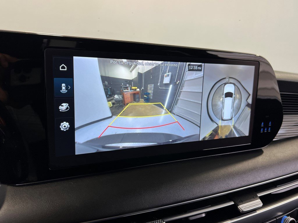 Used 2024 Hyundai Palisade Calligraphy image 45